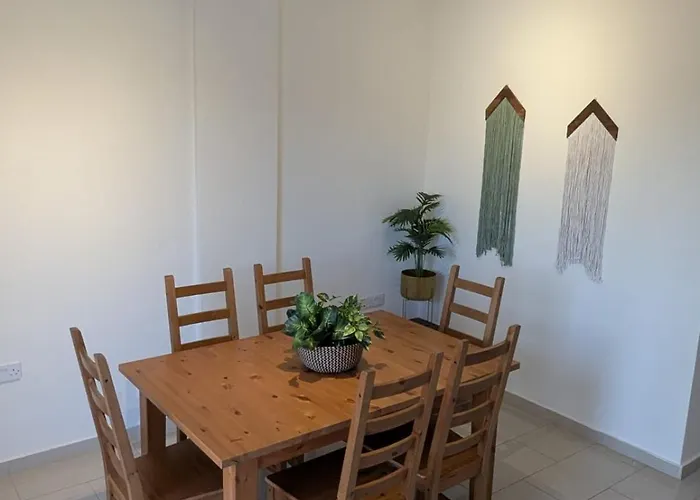 Marlen's Place Near Airport Appartement *