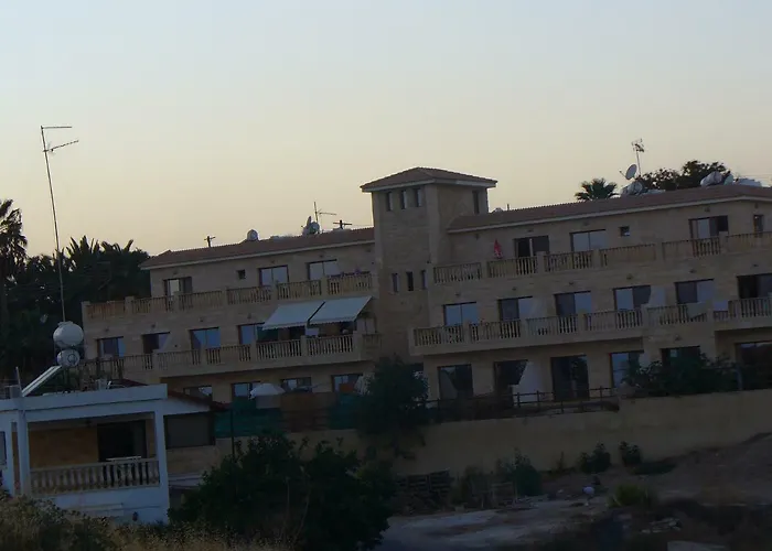 Marlen's Place Near Airport Appartement *